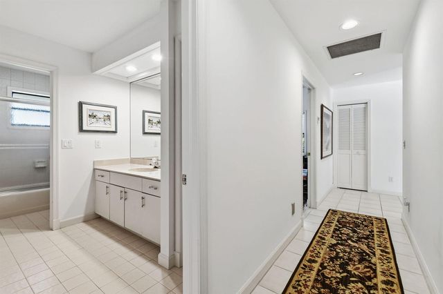 6980 SE Winged Foot Drive, Stuart, FL 34997