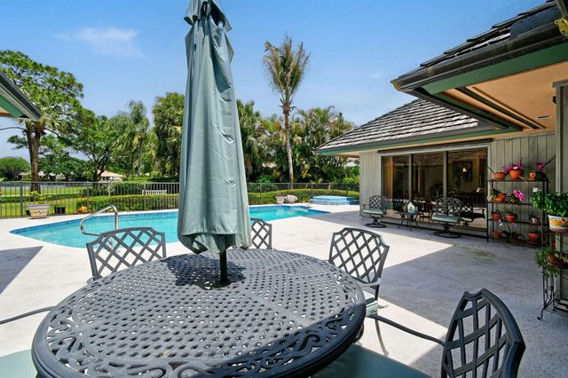 6980 SE Winged Foot Drive, Stuart, FL 34997