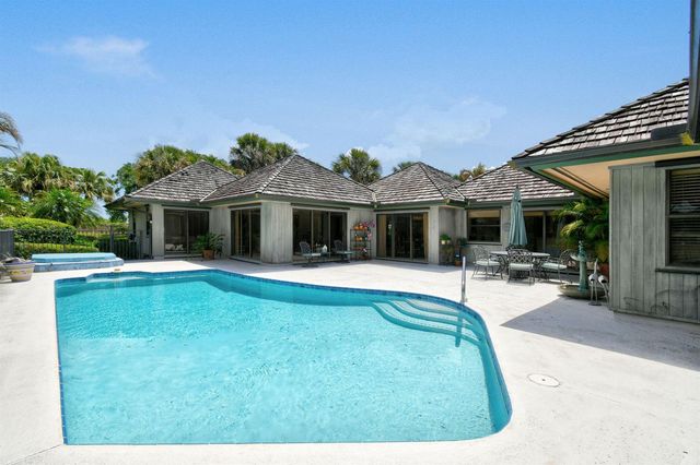 6980 SE Winged Foot Drive, Stuart, FL 34997