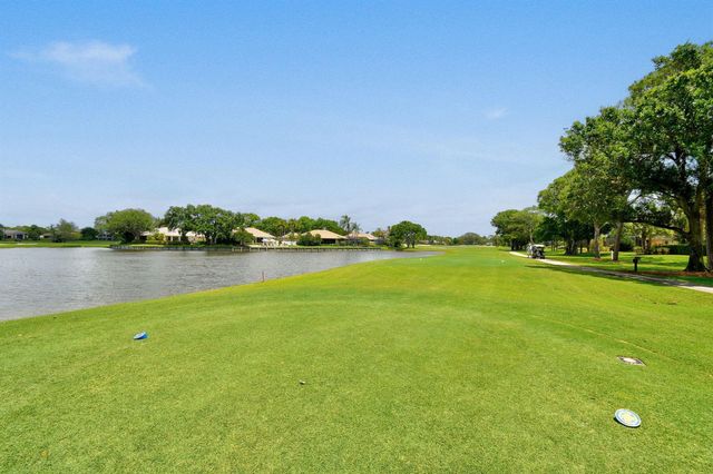 6980 SE Winged Foot Drive, Stuart, FL 34997