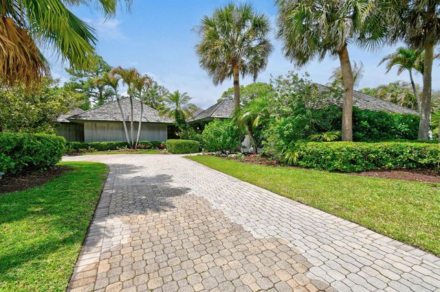 6980 SE Winged Foot Drive, Stuart, FL 34997