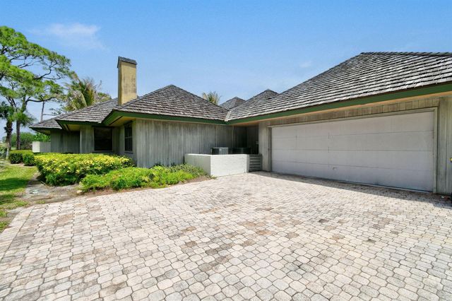 6980 SE Winged Foot Drive, Stuart, FL 34997