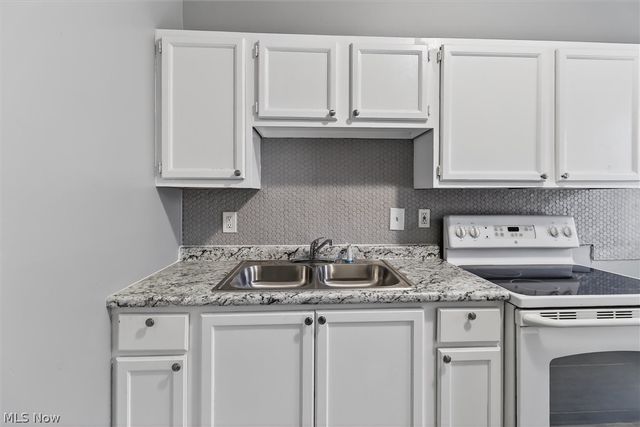 10520 Everton Avenue, Cleveland, OH 44108