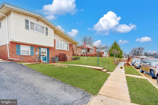 1220 HILLSHIRE RD, Dundalk, MD 21222