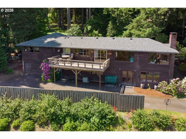 17000 Sw NAFUS Ln, Beaverton, OR 97007