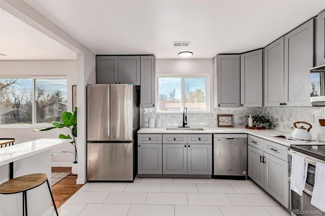 1997 E Euclid Avenue, Centennial, CO 80121