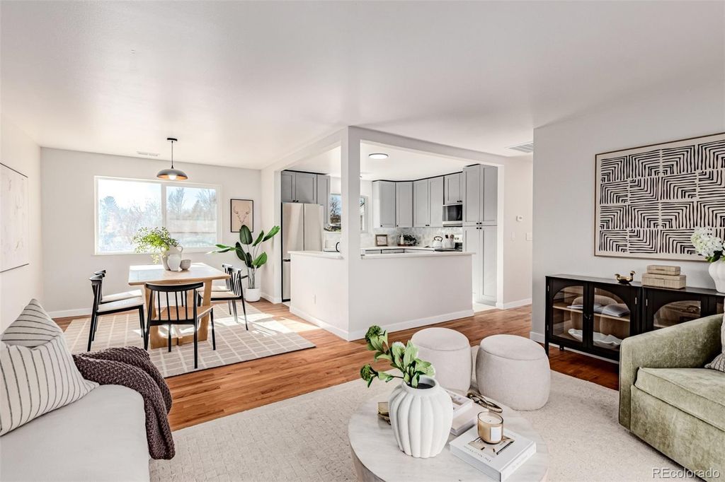 1997 E Euclid Avenue, Centennial, CO 80121