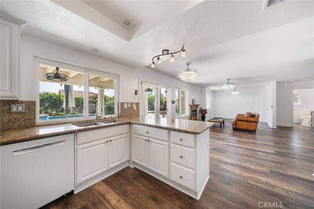 1475 Labrador, Corona, CA 92882