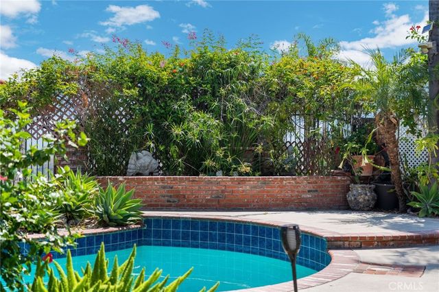 1475 Labrador, Corona, CA 92882