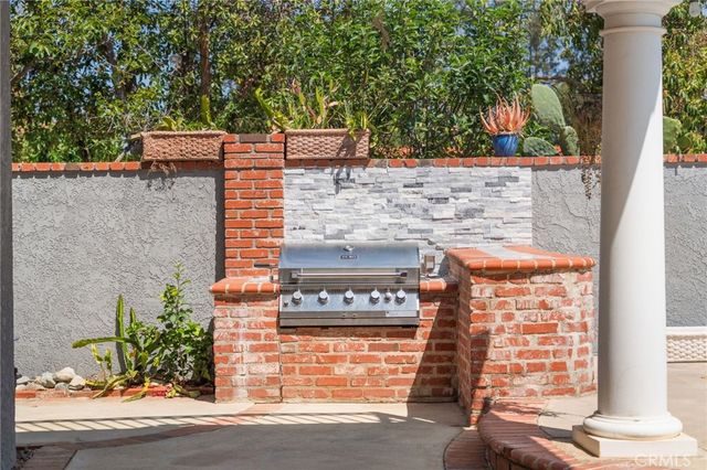 1475 Labrador, Corona, CA 92882