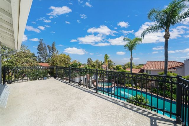 1475 Labrador, Corona, CA 92882