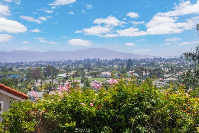 1475 Labrador, Corona, CA 92882