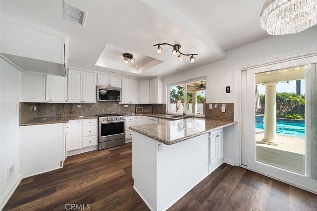 1475 Labrador, Corona, CA 92882