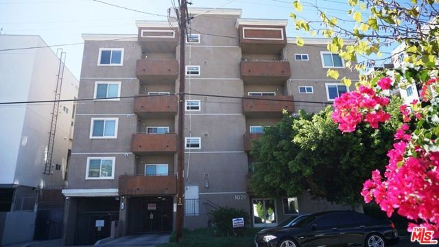 1029 S Hobart Boulevard 202, Los Angeles, CA 90006