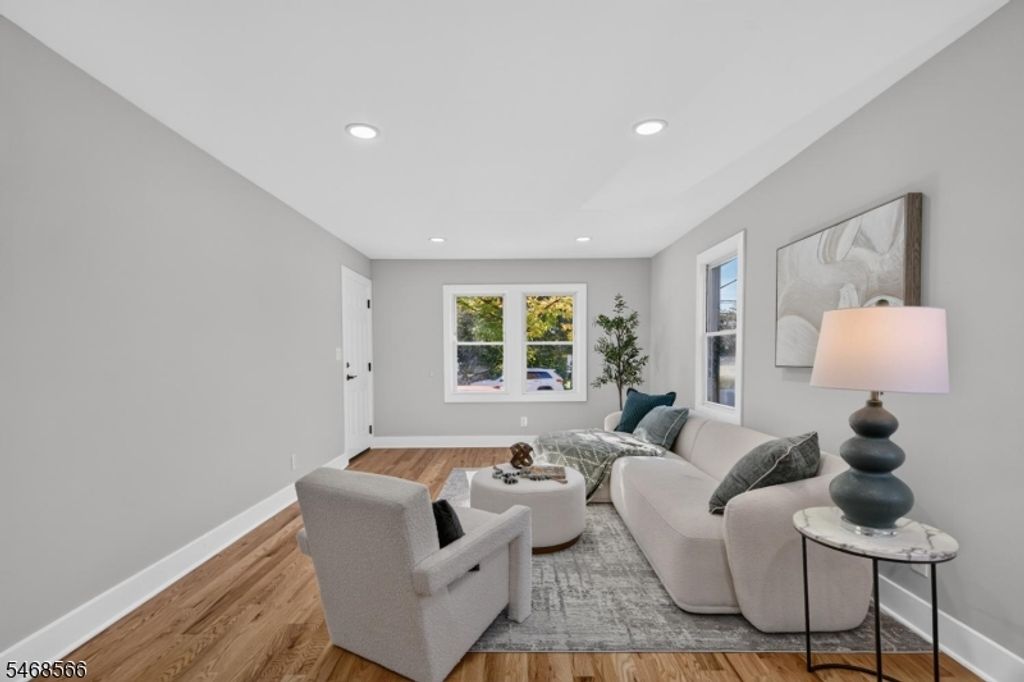 37 Washington St, Montclair Twp., NJ 07042 — photo 5