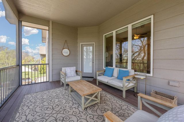1513 N Shadow Rock Dr, Andover, KS 67002