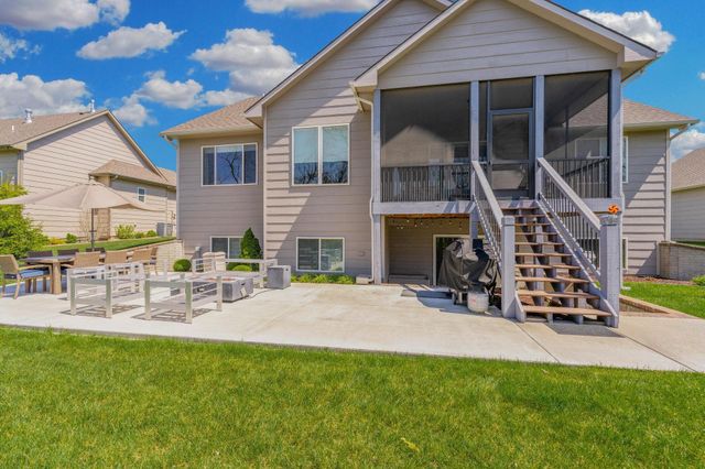 1513 N Shadow Rock Dr, Andover, KS 67002