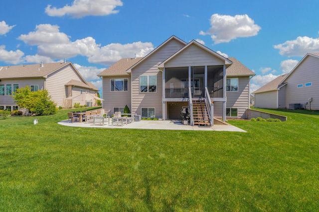 1513 N Shadow Rock Dr, Andover, KS 67002