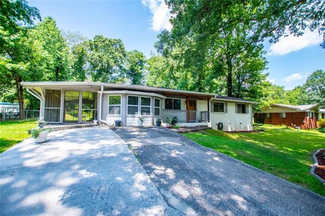 2057 Terry Lane, Douglasville, GA 30135