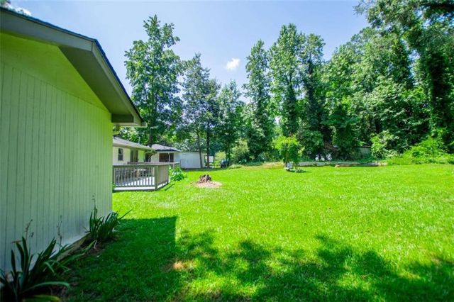 2057 Terry Lane, Douglasville, GA 30135