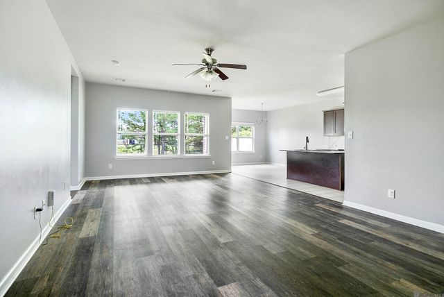 10612 Braves Ave, Denham Springs, LA 70726