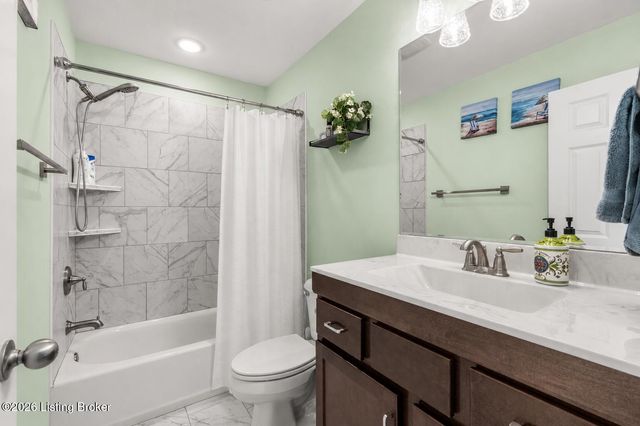 13207 Blackberry Dr, Goshen, KY 40026