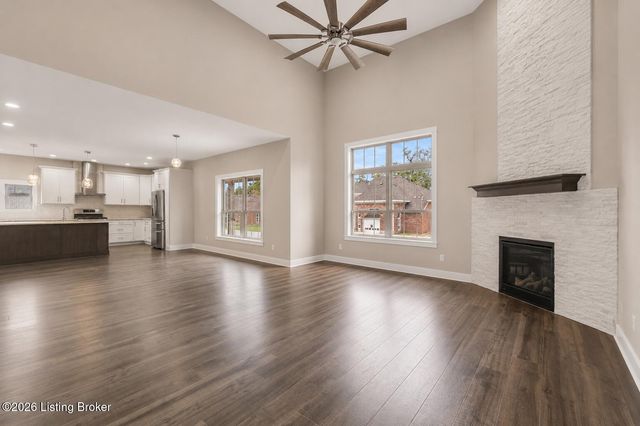 13207 Blackberry Dr, Goshen, KY 40026