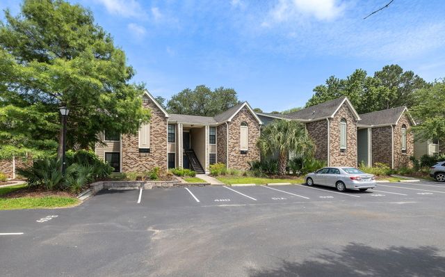 1851 Montclair Drive 1851-B, Mount Pleasant, SC 29464