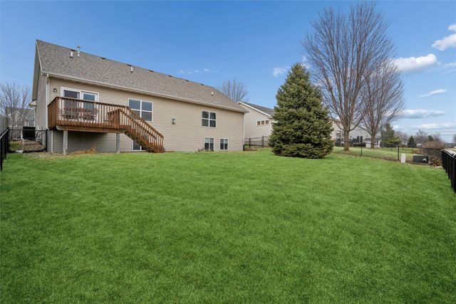 12912 Hammontree Drive, Urbandale, IA 50323