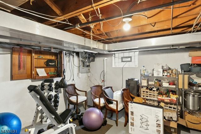 240 Clark St, Westfield Town, NJ 07090