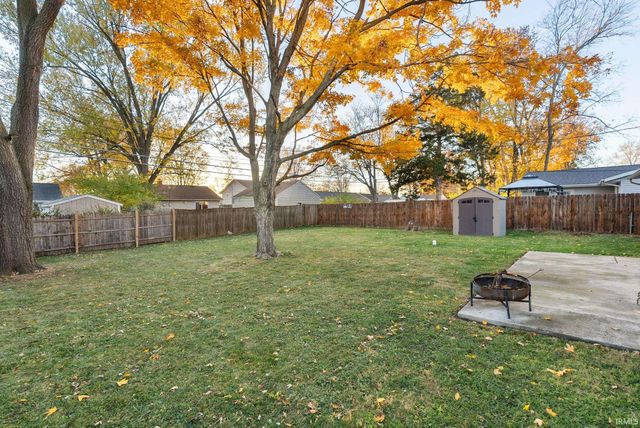 1356 Melbourne Drive, New Haven, IN 46774