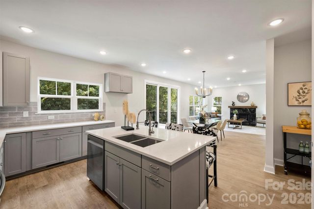 126 Meadow Glen Drive, Troutman, NC 28166