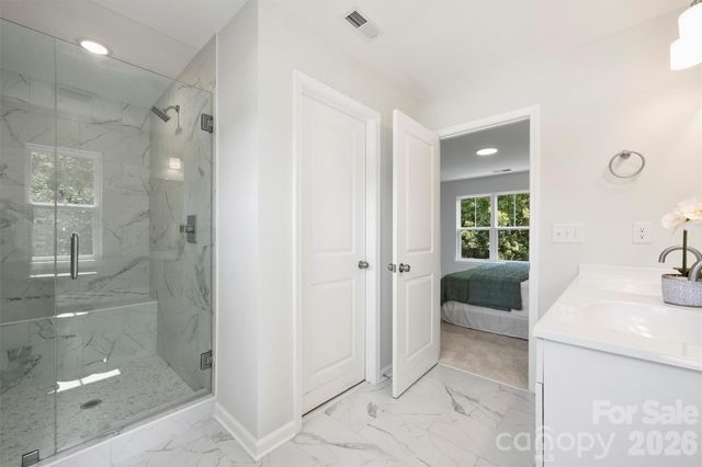 126 Meadow Glen Drive, Troutman, NC 28166