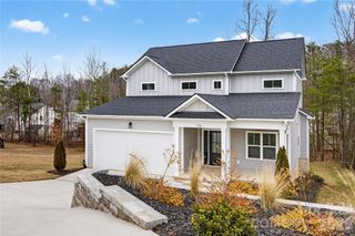 126 Meadow Glen Drive, Troutman, NC 28166