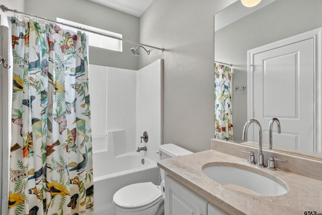 826 Carriage Drive, Tyler, TX 75703
