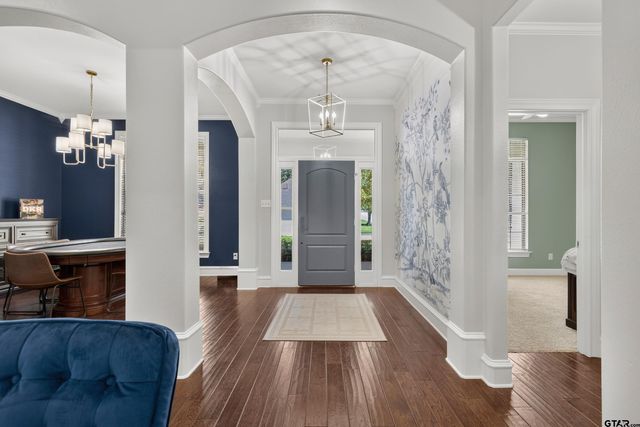 826 Carriage Drive, Tyler, TX 75703