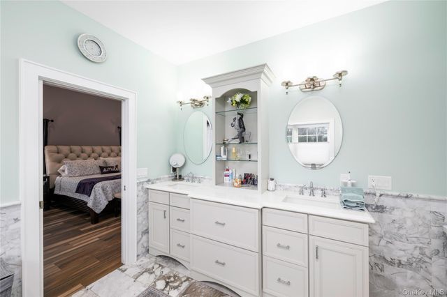 1016 Forest Glen, New Windsor, NY 12553