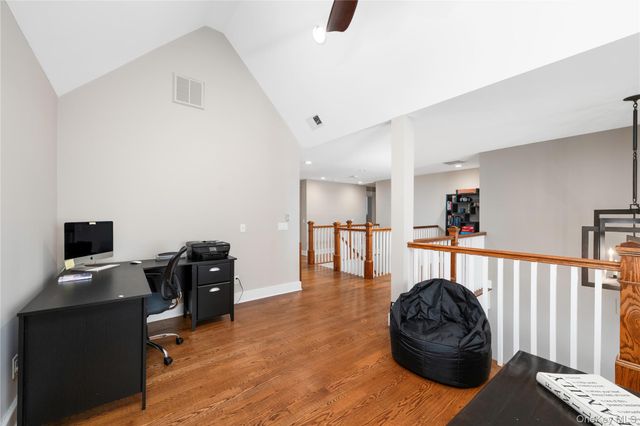 1016 Forest Glen, New Windsor, NY 12553