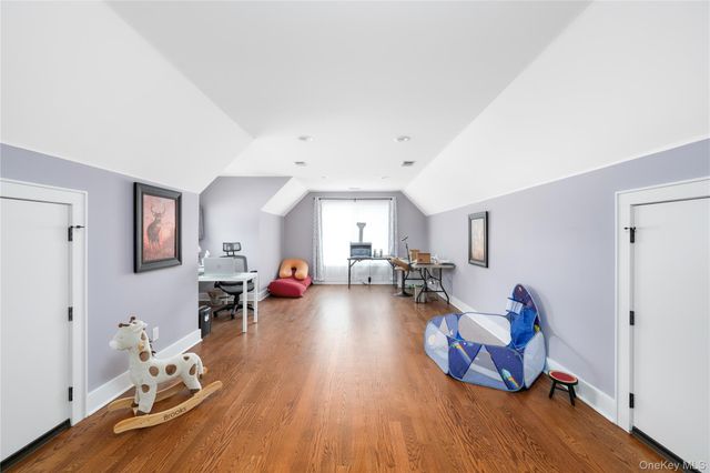 1016 Forest Glen, New Windsor, NY 12553