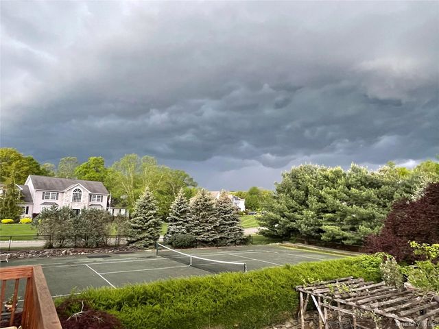 1016 Forest Glen, New Windsor, NY 12553