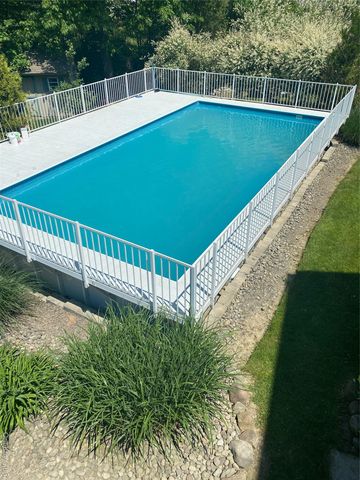 1016 Forest Glen, New Windsor, NY 12553