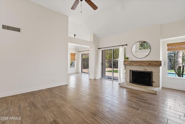 8515 S MAPLE Avenue, Tempe, AZ 85284