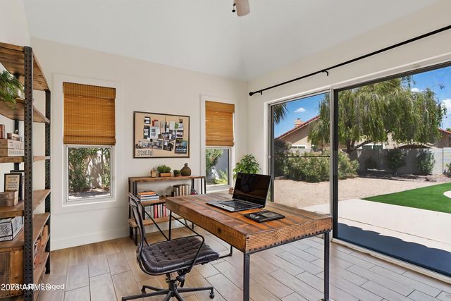 8515 S MAPLE Avenue, Tempe, AZ 85284
