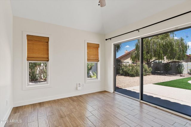 8515 S MAPLE Avenue, Tempe, AZ 85284