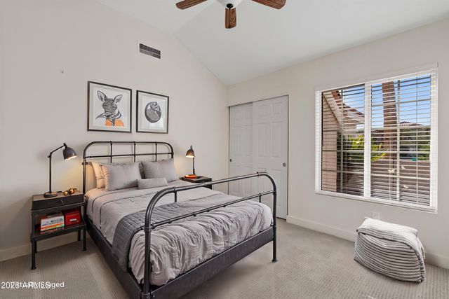 8515 S MAPLE Avenue, Tempe, AZ 85284