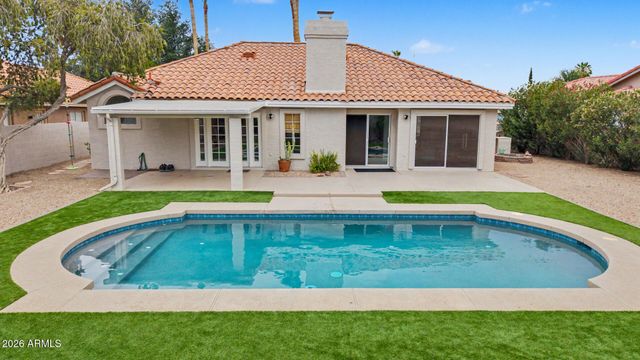 8515 S MAPLE Avenue, Tempe, AZ 85284