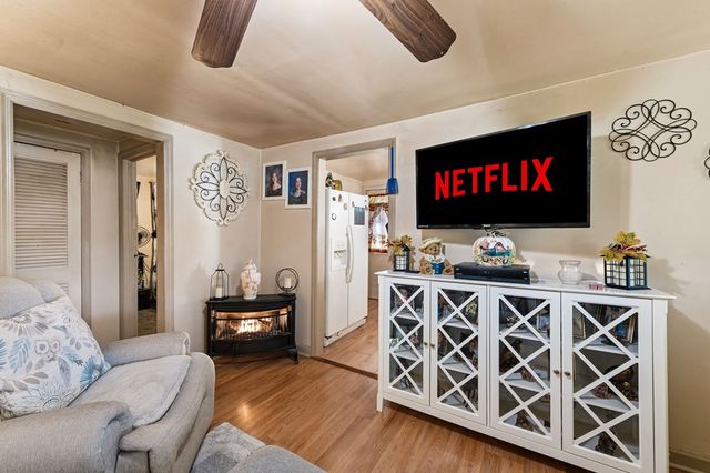 121,165 Orchard Boulevard, Blue Ridge, GA 30513