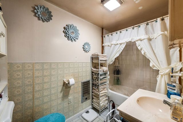 121,165 Orchard Boulevard, Blue Ridge, GA 30513