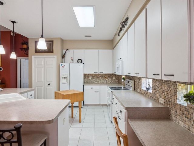 6100 PRINCE FREDERICK COURT, Leesburg, FL 34748