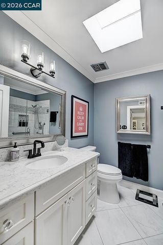 1124 Oakmont Dr 2, Walnut Creek, CA 94595